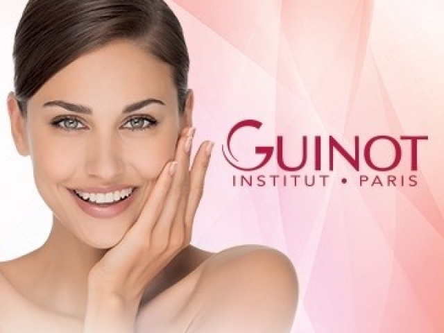 SOIN JEUNESSE HYDRADERMIE AGE LOGIC à l'Institut Pause Beauté à Ajaccio