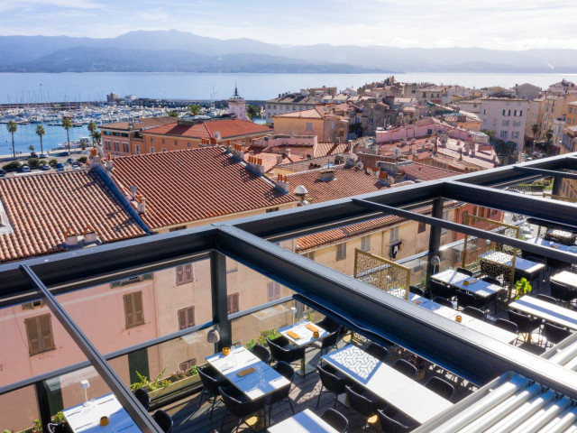 1 nuit au cœur de la cité Impériale à l’hôtel Fesch & Spa *** à Ajaccio