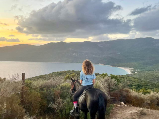 2h de balade à cheval avec l'Orca Agricultura à Serra-di-Ferro