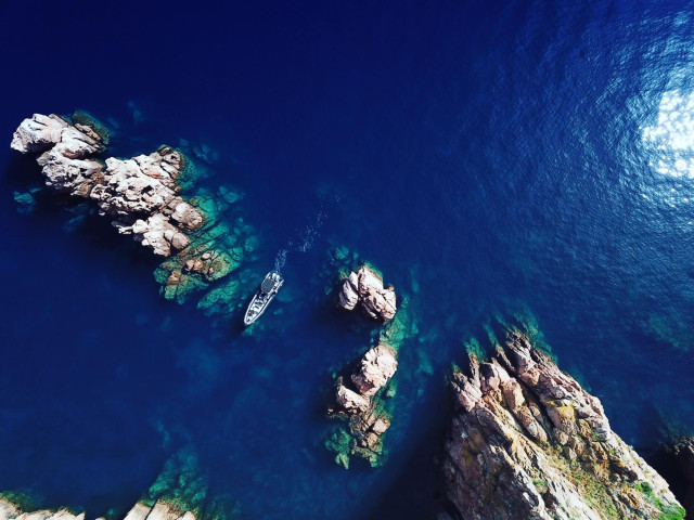 Promenade en mer Grand Tour à l'aube avec U Filanciu à Cargèse