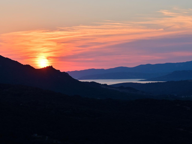 1 nuit à Hôtel Les Roches *** à Sartène