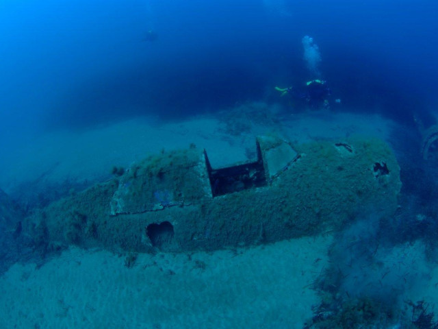 2 plongées autonomes sur épave avec Costa Verde Loisirs à Santa Maria Poggio