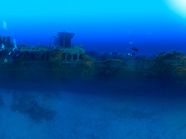 2 plongées autonomes sur épave avec Costa Verde Loisirs à Santa Maria Poggio