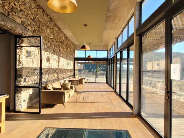 Visite des caves et dégustation au Domaine Zuria à Bonifacio pour 1 personne