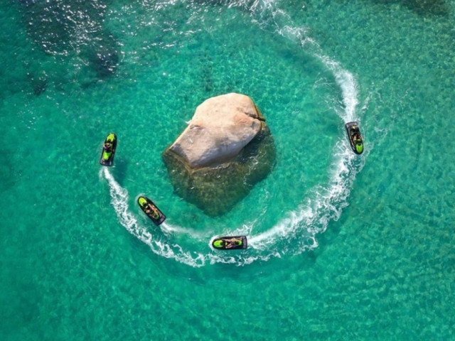 Randonnée Farniente en Jet Ski avec Botti Racing Palombaggia