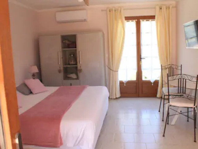 1 nuit dans une tour à Cargèse avec Kiffemu pour 2 personnes