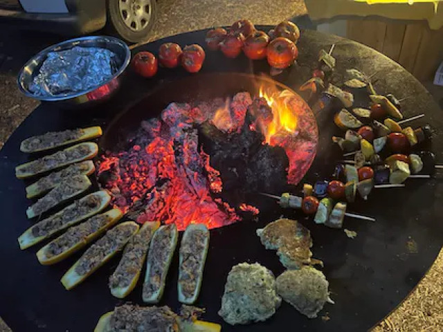 Visite et repas dans une exploitation de brebis dans la plaine du Reginu avec Kiffemu