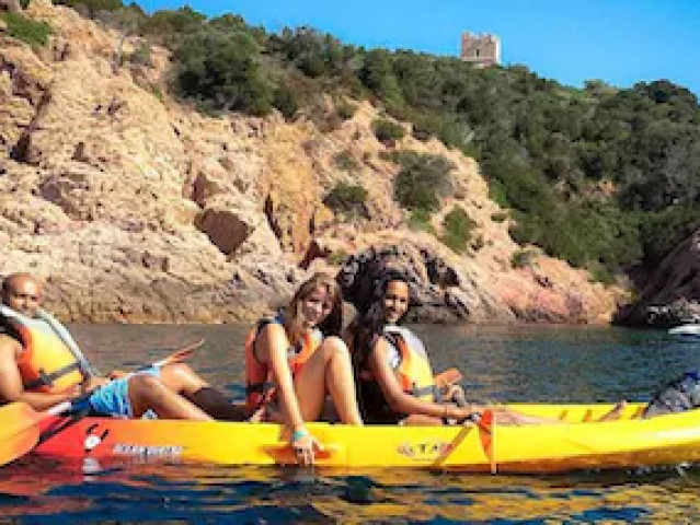 Location de différents paddles à Porto-Vecchio avec Kiffemu