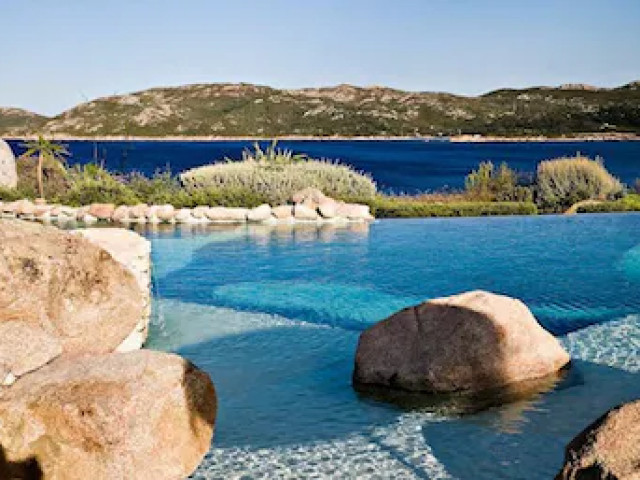 Parenthèse yoga dans un hôtel**** à Bonifacio avec Kiffemu