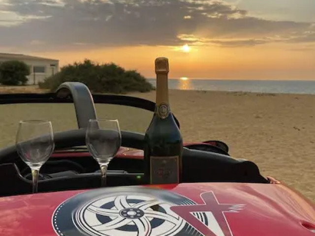 Balade de 2h en voiture roadster en Balagne avec Kiffemu