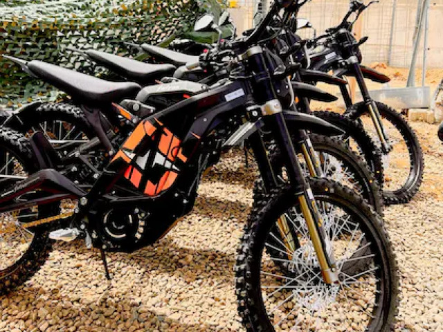 Randonnée en moto électrique de 2h30 à Pietrosella avec Kiffemu