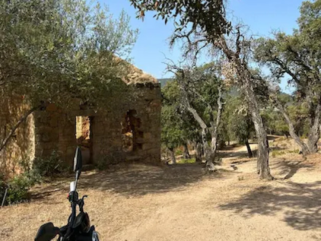 Randonnée en moto électrique de 2h30 à Pietrosella avec Kiffemu