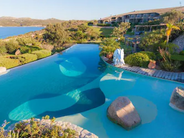 Dîner à la cave d'un hôtel**** à Bonifacio avec Kiffemu