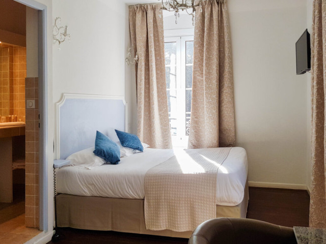 1 nuit dans votre hôtel de charme U Castellu **** au coeur de la foret à Vizzavona