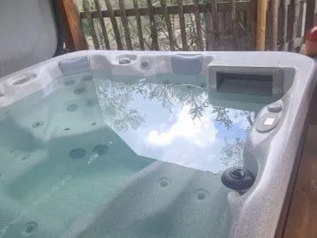 1 nuit avec petit déjeuner dans une cabane perchée à Francardo avec Kiffemu