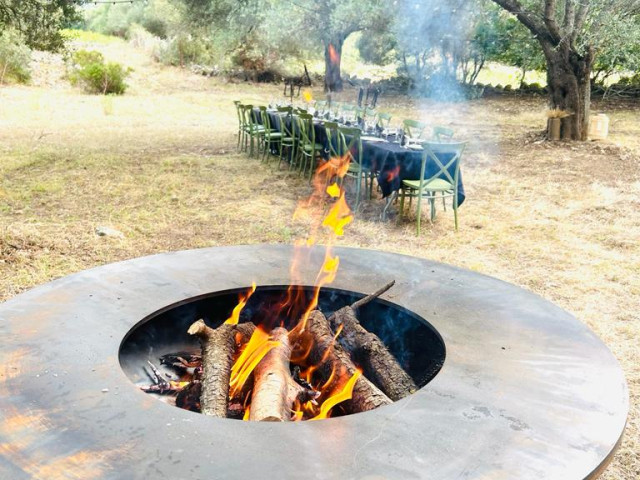 Visite et repas dans une exploitation de brebis pour 3 à Reginu avec Kiffemu