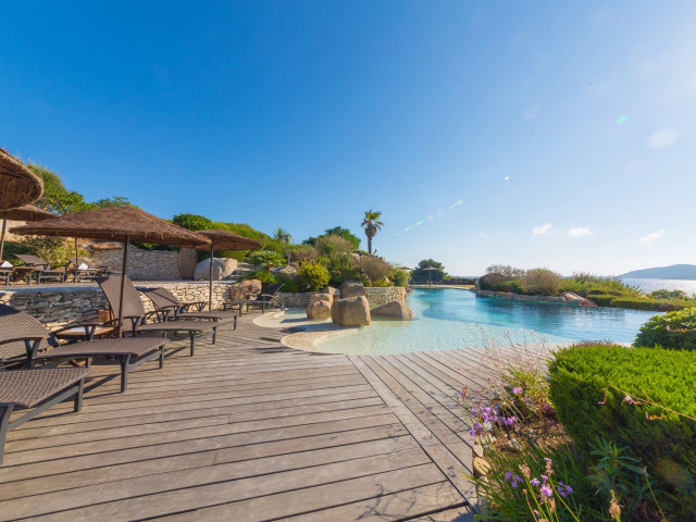 Formule soirée "Apérosé" dans un hôtel**** à Bonifacio avec Kiffemu