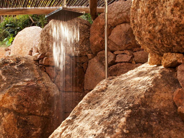 Massage dans un hôtel**** à Bonifacio avec Kiffemu