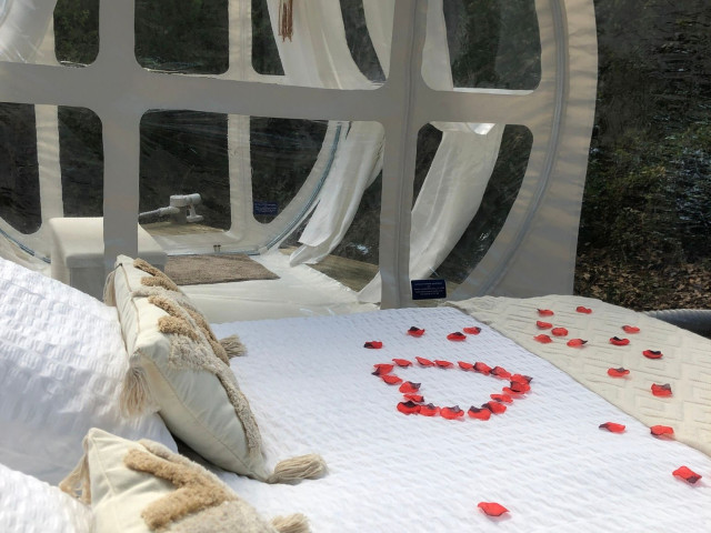 1 nuit dans une bulle transparente à Cervione avec Kiffemu