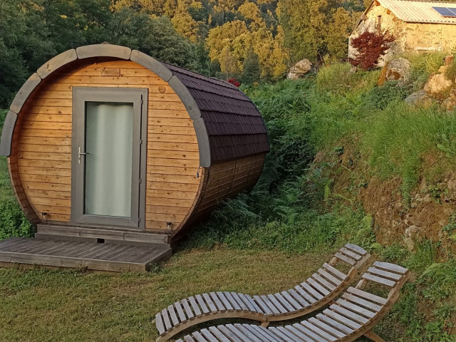 1 nuit dans un tonneau en bois à Tralonca avec Kiffemu
