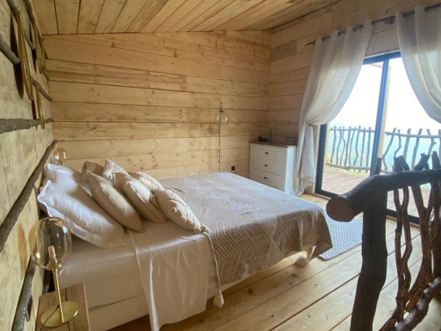 1 nuit dans une cabane dans les arbres en Castagniccia avec Kiffemu