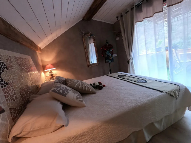 1 nuit dans un gîte avec 1h de spa à Muro avec Kiffemu