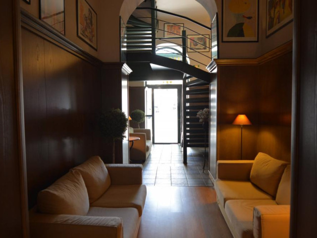 1 nuit en centre ville à l'hôtel Les Voyageurs *** à Bastia
