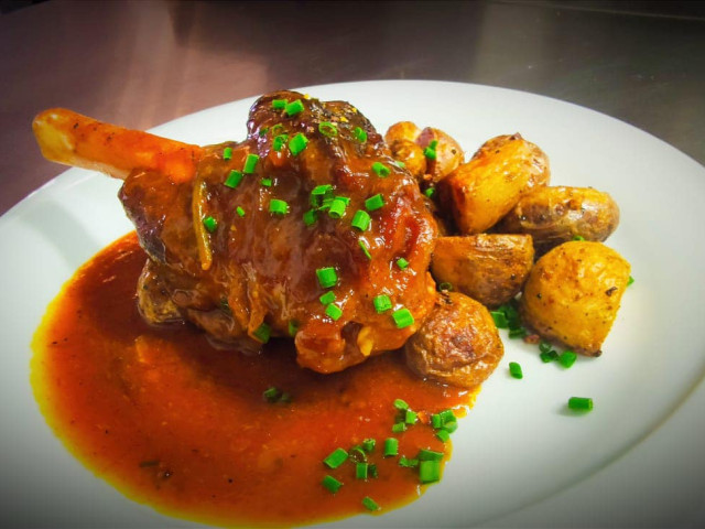 Menu Corse pour 3 personnes à A Funtanella à Evisa