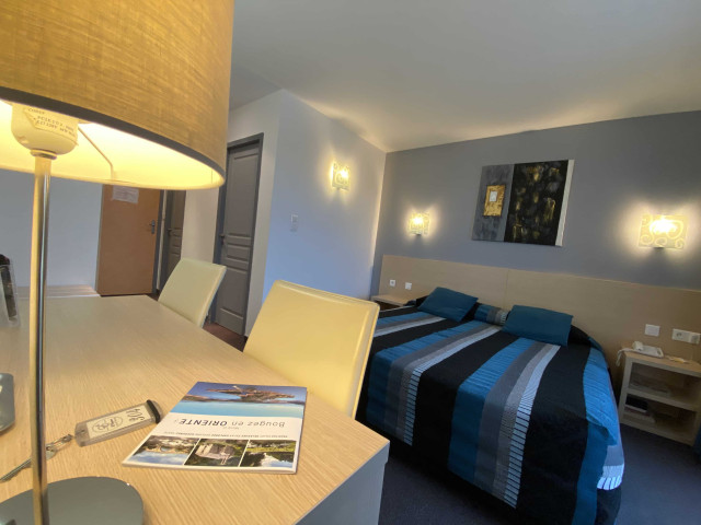 1 nuit en chambre double au plein cœur d'Aleria à L'Empereur hôtel