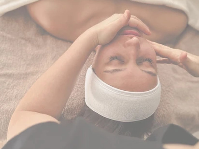 Massage sportif 1h avec Ornella Bien-Être au salon Aqua e Saluta à Porto Vecchio