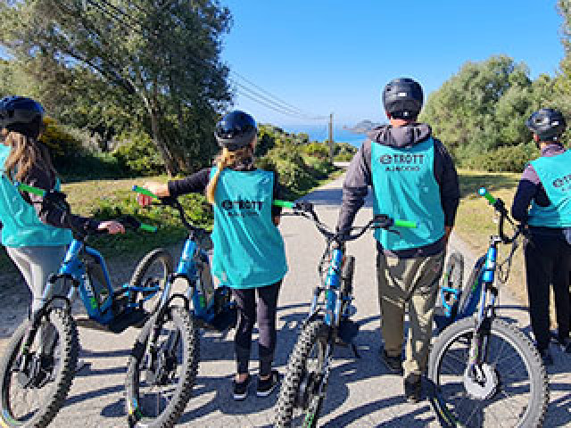 Balade en trottinette de 2h pour 4 personnes avec E Trott Ajaccio