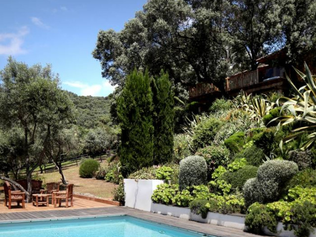 1 nuit en Suite Junior à l'Hostellerie du Moulin des Oliviers ***** & accès au Spa by Clarins à Olmeto plage