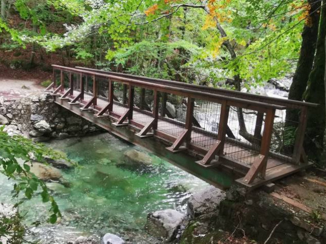 Randonnée à la journée pour 1 personne avec Corsica Natura