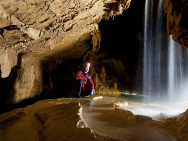 Package randonnée/spéléologie pour 1 personne avec Corsica Natura