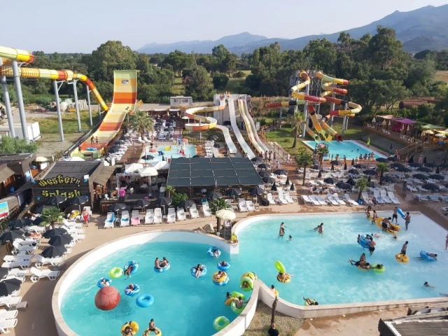 4 entrées au parc Western Splash à Biguglia