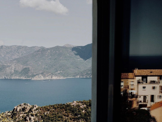 2 nuits vue sur la mer à La Résidence de la Tour à Piana