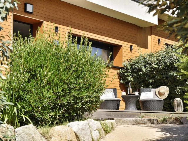 1 nuit pour 5 personnes à la Résidence & Hôtel *** U Livanti à Propriano