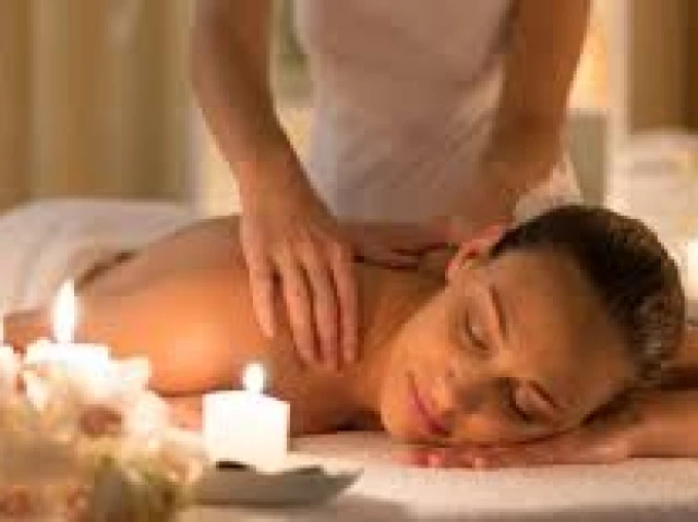 1 soin/massage "Expanse therapy" de 1h avec Les 3 Sources à Ajaccio.