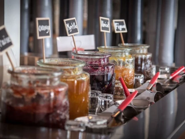 1 nuit en chambre SUPERIEURE pour 2 pers + petit déjeuner  + 15 min en duo de jacuzzi avec le Golfe Hotel Porto vecchio