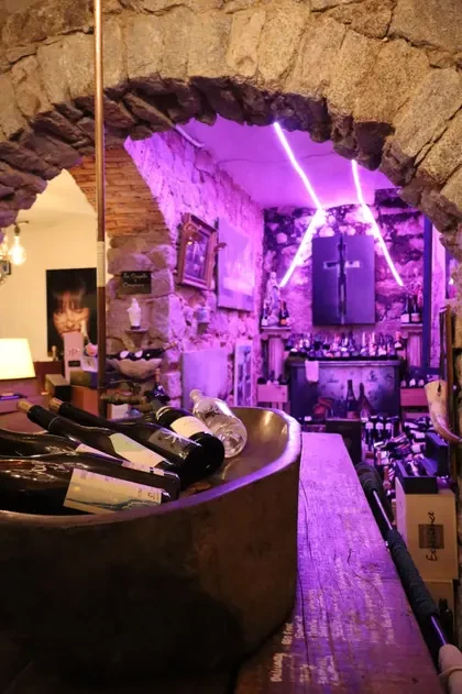 Dégustation dans une cave secrète à Calvi avec Kiffemu