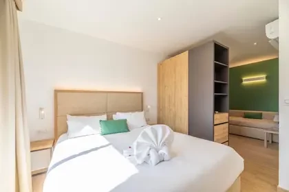 1 nuit en bergerie entre mer et montagne à Belgodère avec Kiffemu