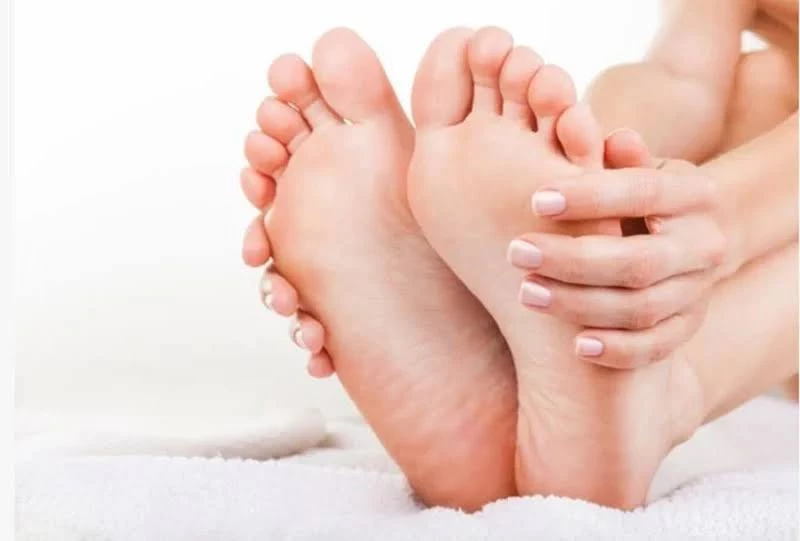 1 soin Callus Peel avec Les 3 Sources à Ajaccio