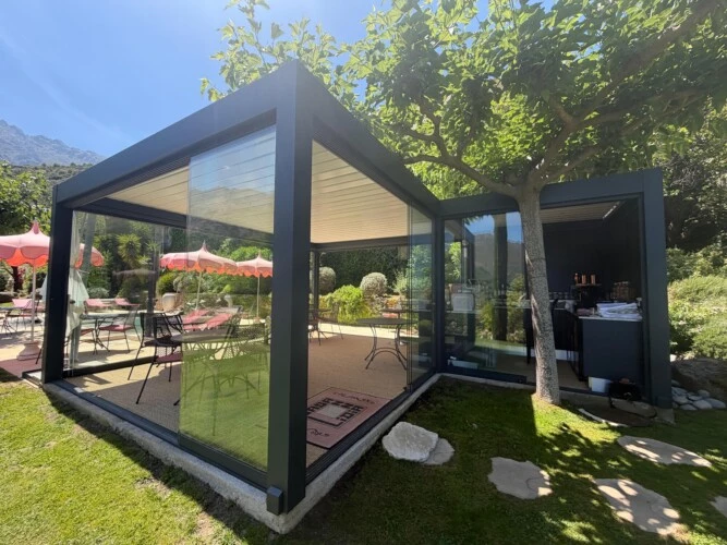 1 nuit  ou formule détente dans un hôtel 4* avec spa à Feliceto